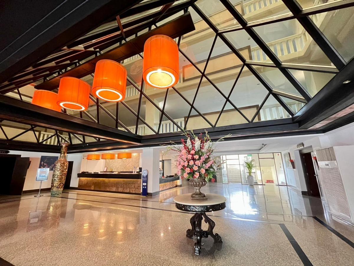 Royal Peninsula Hotel Chiangmai Чиангмай Экстерьер фото
