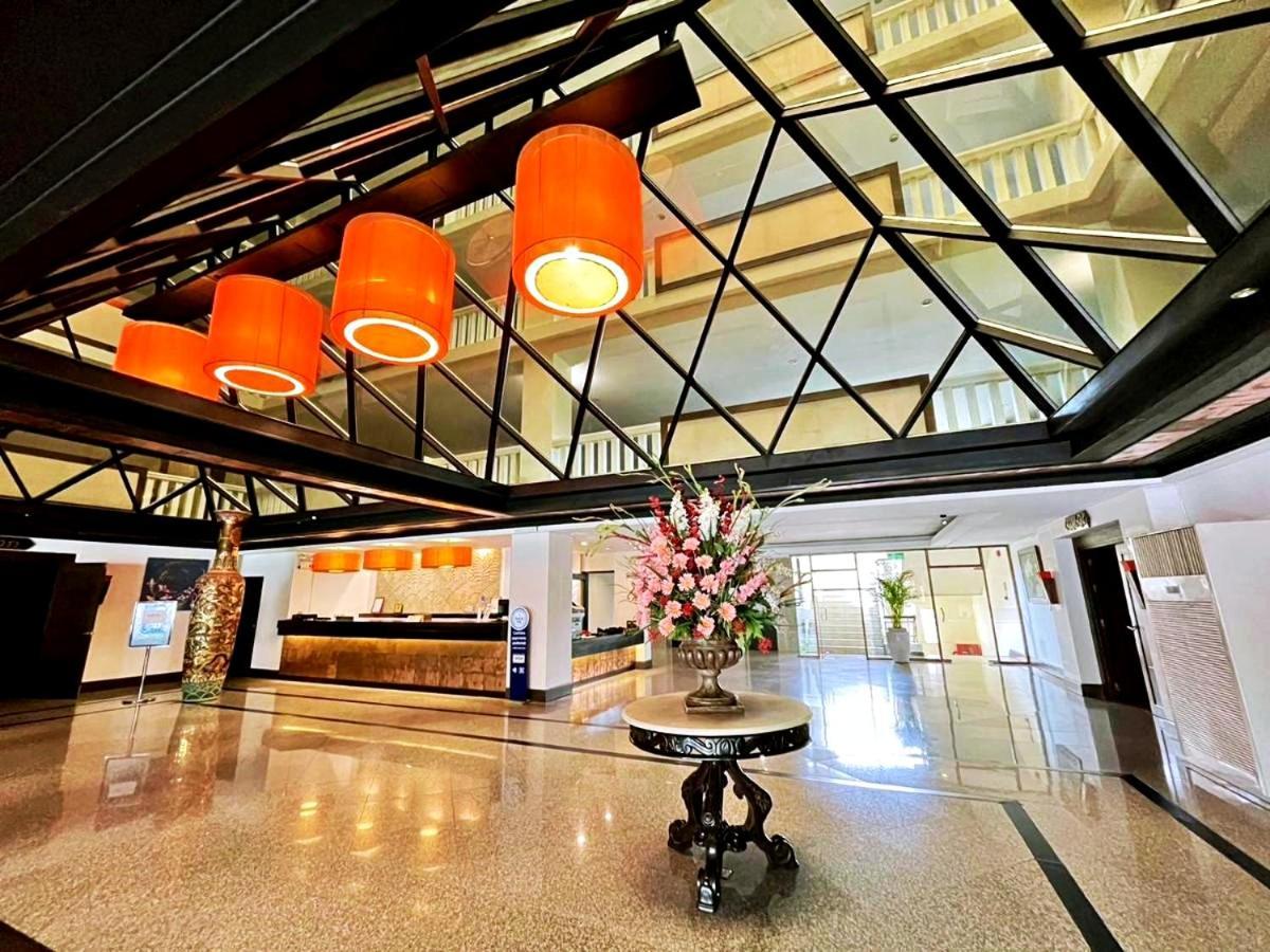 Royal Peninsula Hotel Chiangmai Чиангмай Экстерьер фото