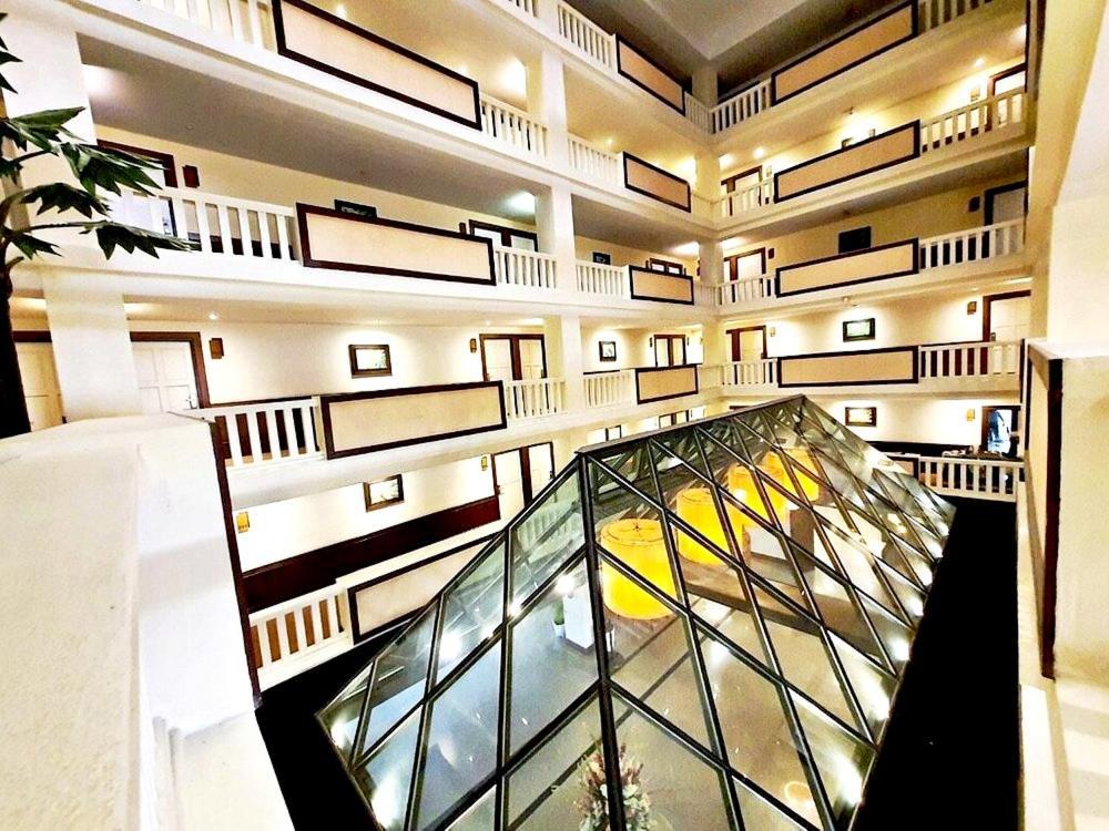 Royal Peninsula Hotel Chiangmai Чиангмай Экстерьер фото